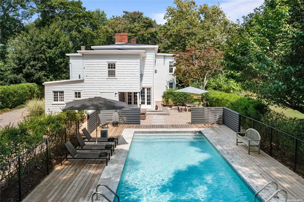 1200 Indian Neck Lane Peconic NY 11958