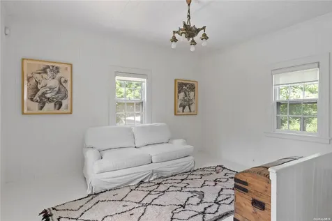 1200 Indian Neck Lane Peconic NY 11958
