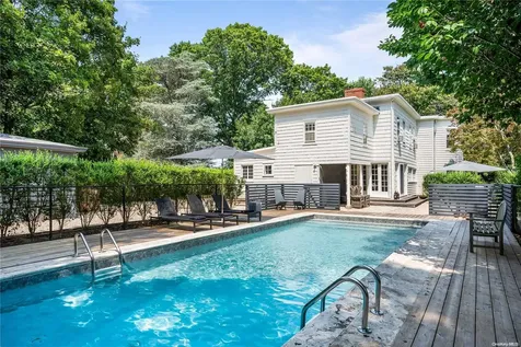 1200 Indian Neck Lane Peconic NY 11958