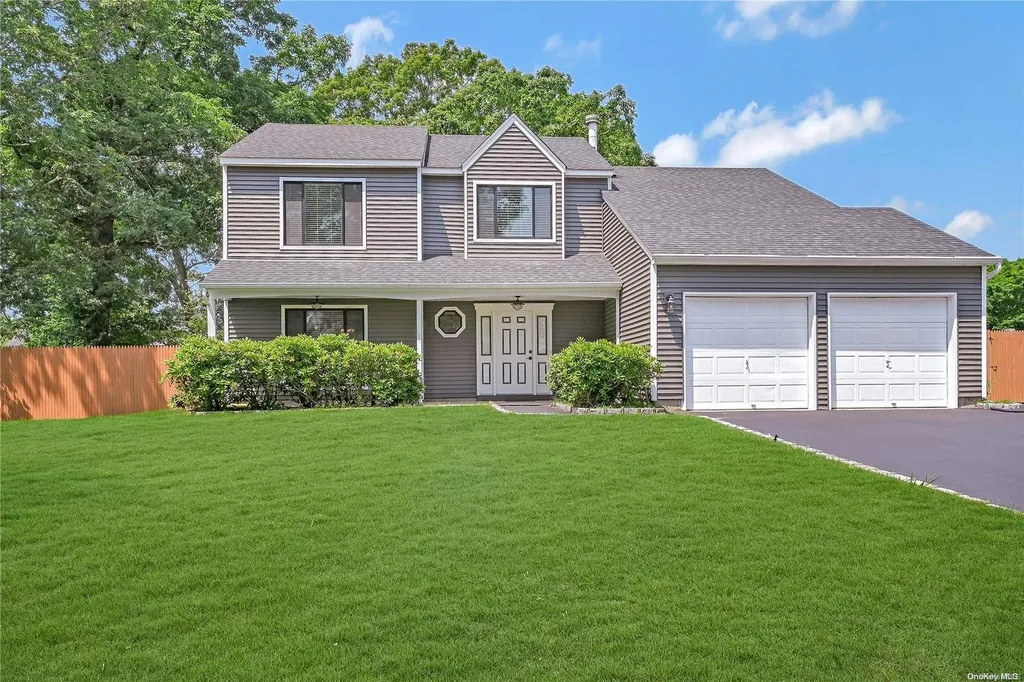 24 Samantha Drive Coram NY 11727