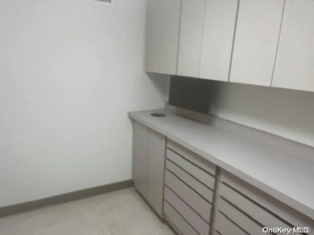 1035 Park Boulevard Massapequa Park NY 11762