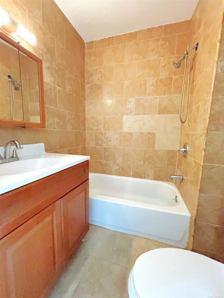 36 Walnut Road Inwood NY 11096
