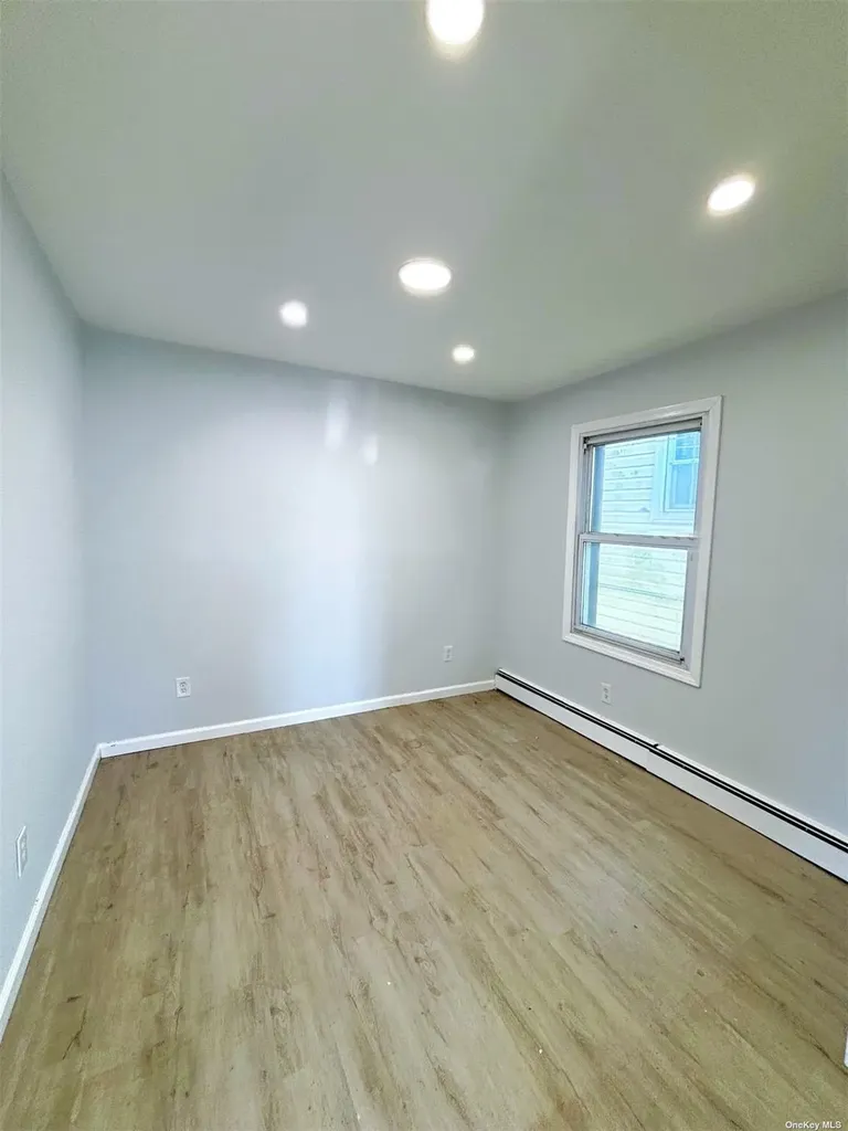 36 Walnut Road Inwood NY 11096