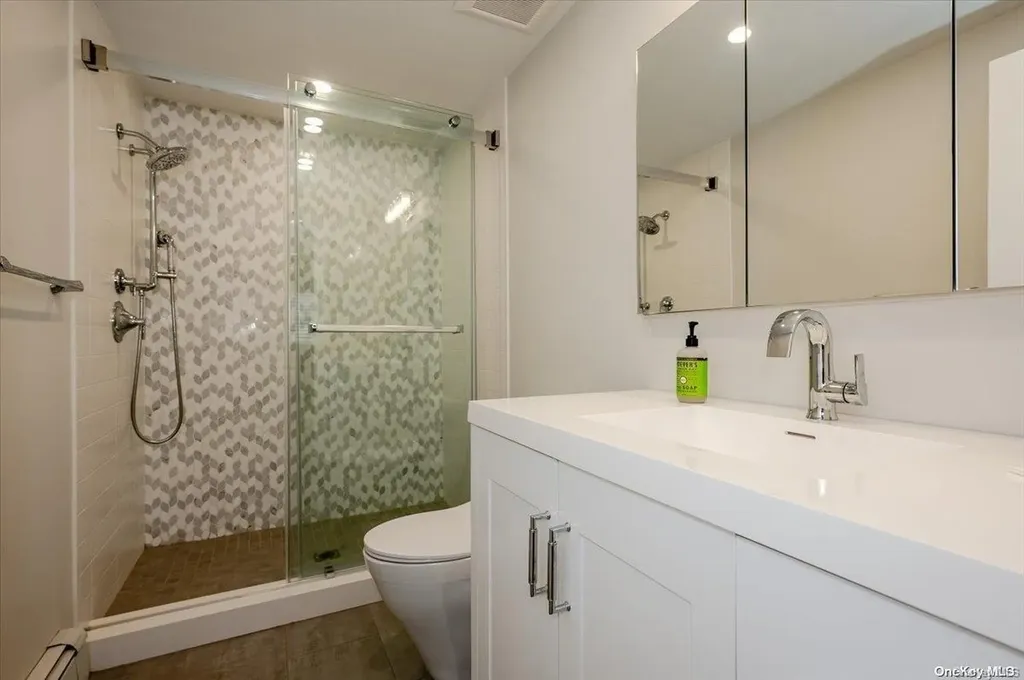 1736 Bay Boulevard Atlantic Beach NY 11509