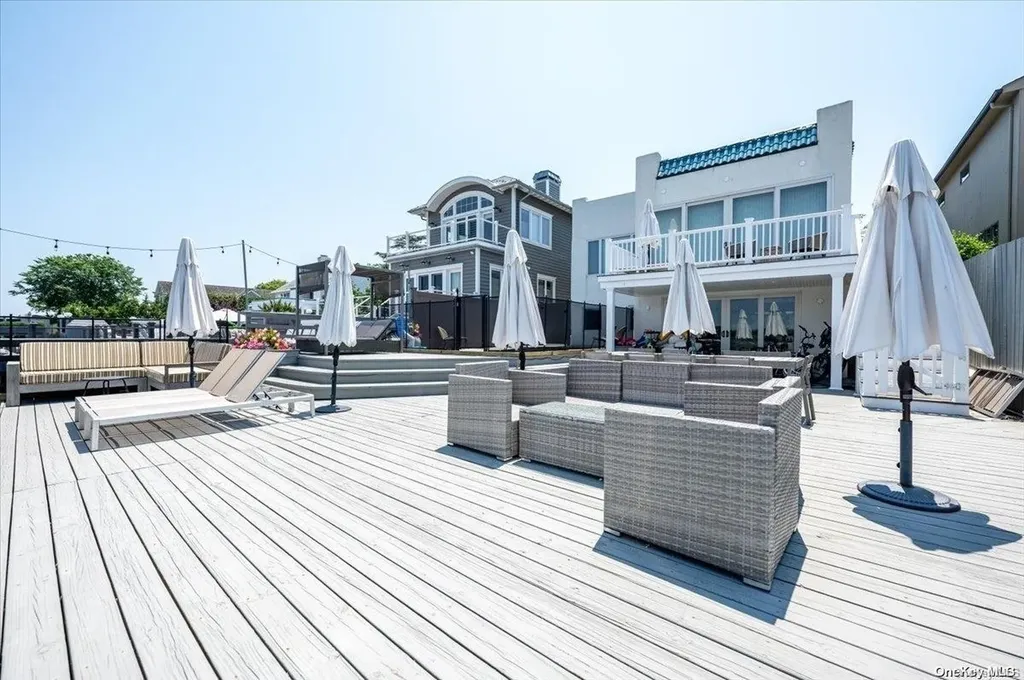 1736 Bay Boulevard Atlantic Beach NY 11509