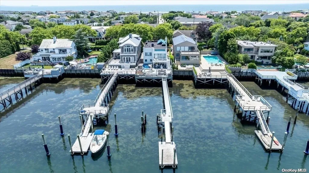1736 Bay Boulevard Atlantic Beach NY 11509