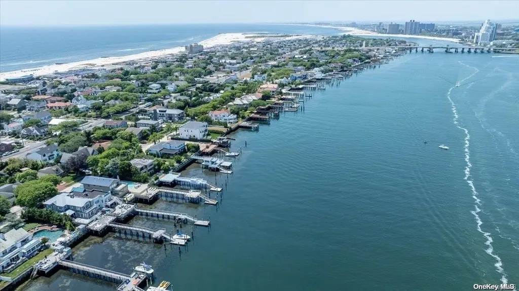 1736 Bay Boulevard Atlantic Beach NY 11509