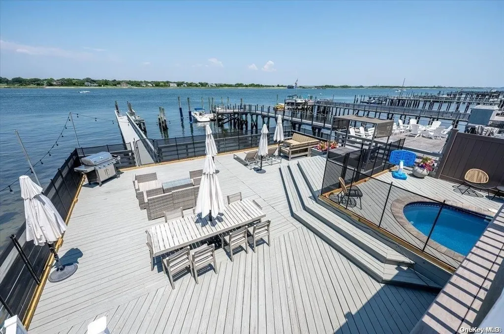 1736 Bay Boulevard Atlantic Beach NY 11509