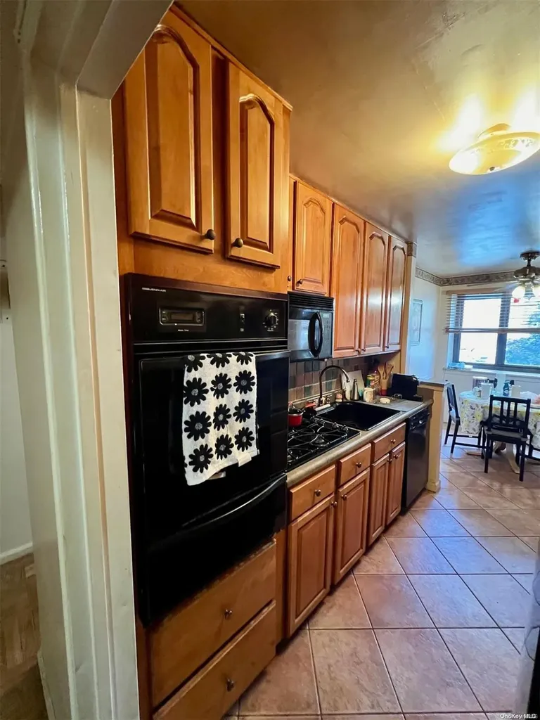 85-10 151 Avenue Howard Beach NY 11414