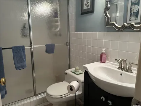 6 Carriage Path Manorville NY 11949