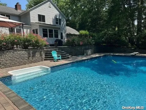 6 Carriage Path Manorville NY 11949