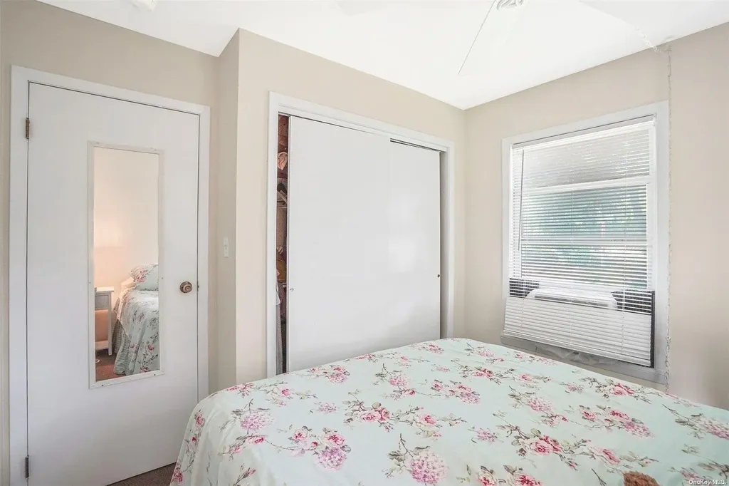 31 Hickory Road Rocky Point NY 11778