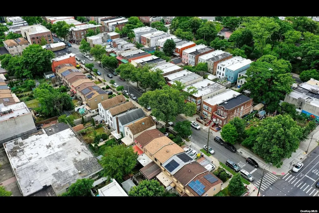 459 Van Siclen Avenue Brooklyn NY 11207