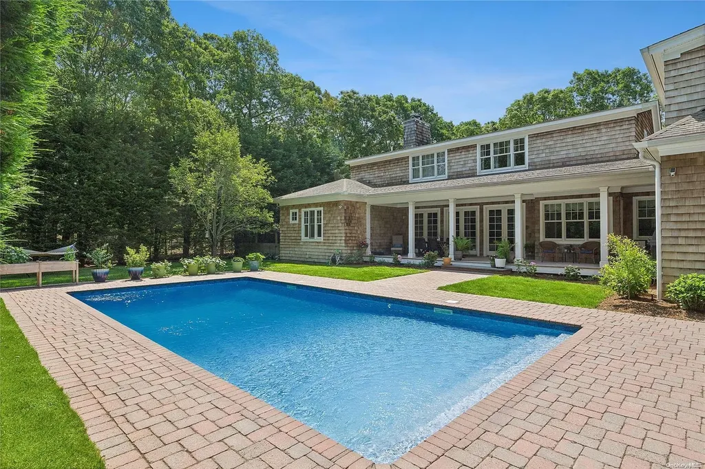 78 Depot Road Westhampton Beach NY 11978