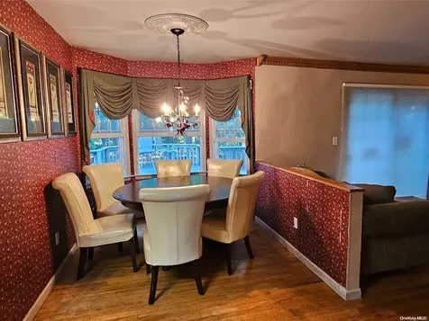 6 Munroe Avenue Mount Sinai NY 11766