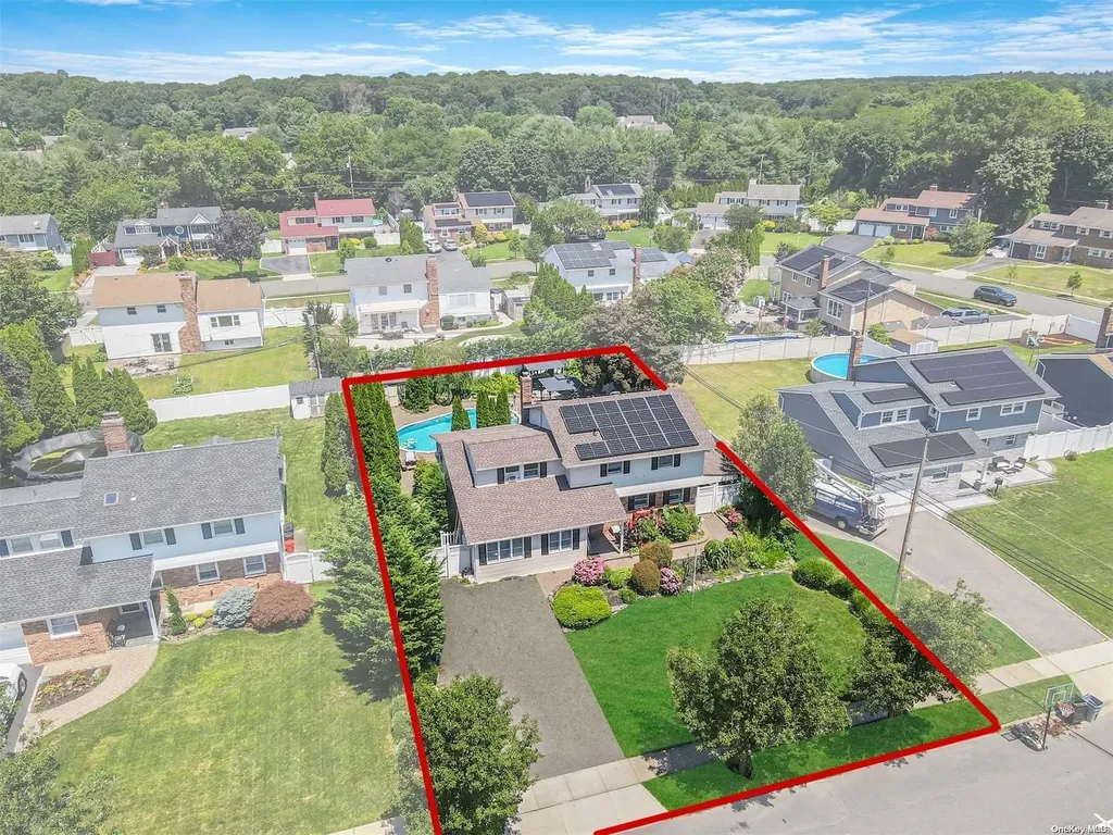 21 Glen Lane Kings Park NY 11754