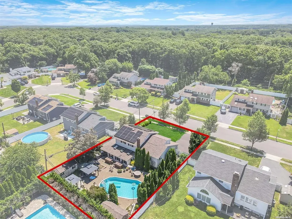 21 Glen Lane Kings Park NY 11754