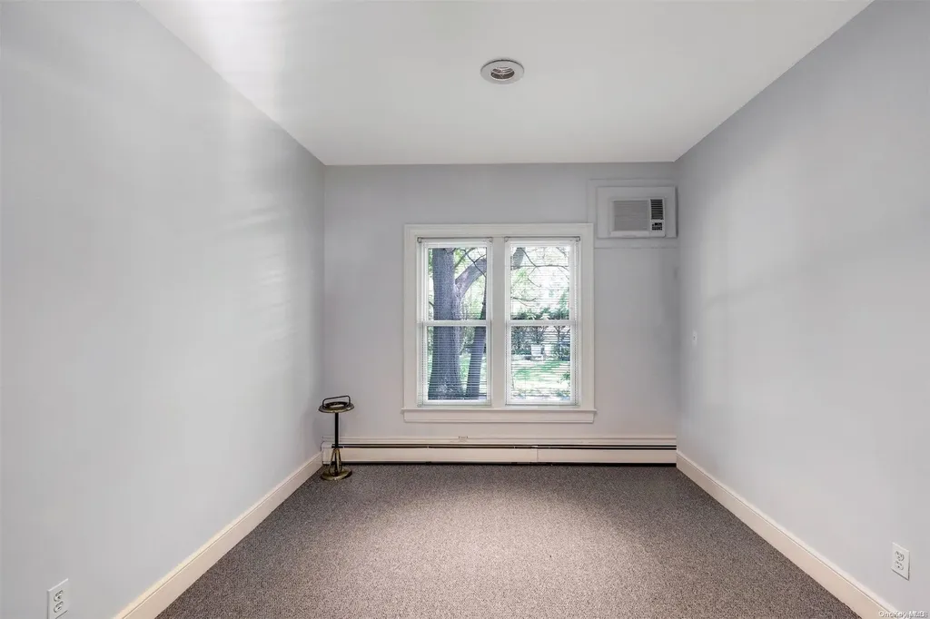 456 Griffing Avenue Riverhead NY 11901