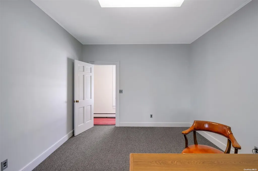 456 Griffing Avenue Riverhead NY 11901