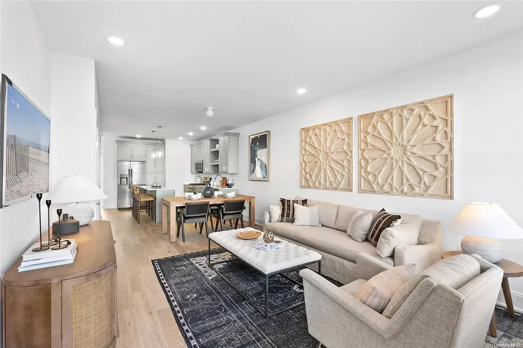 510 Emanuel Way East Meadow NY 11554