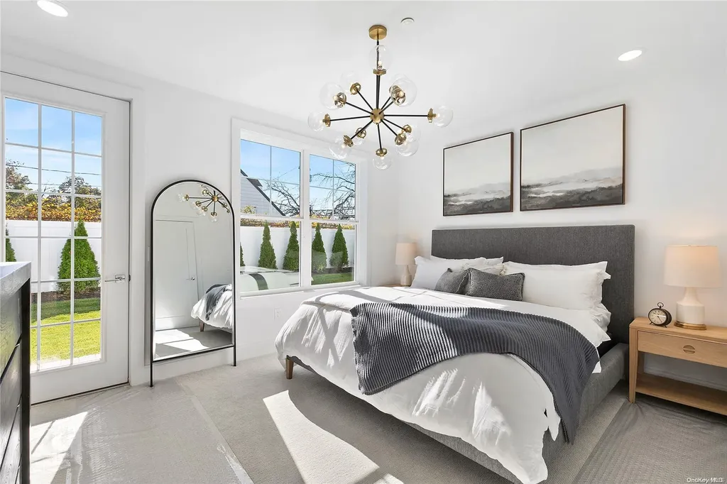 510 Emanuel Way East Meadow NY 11554