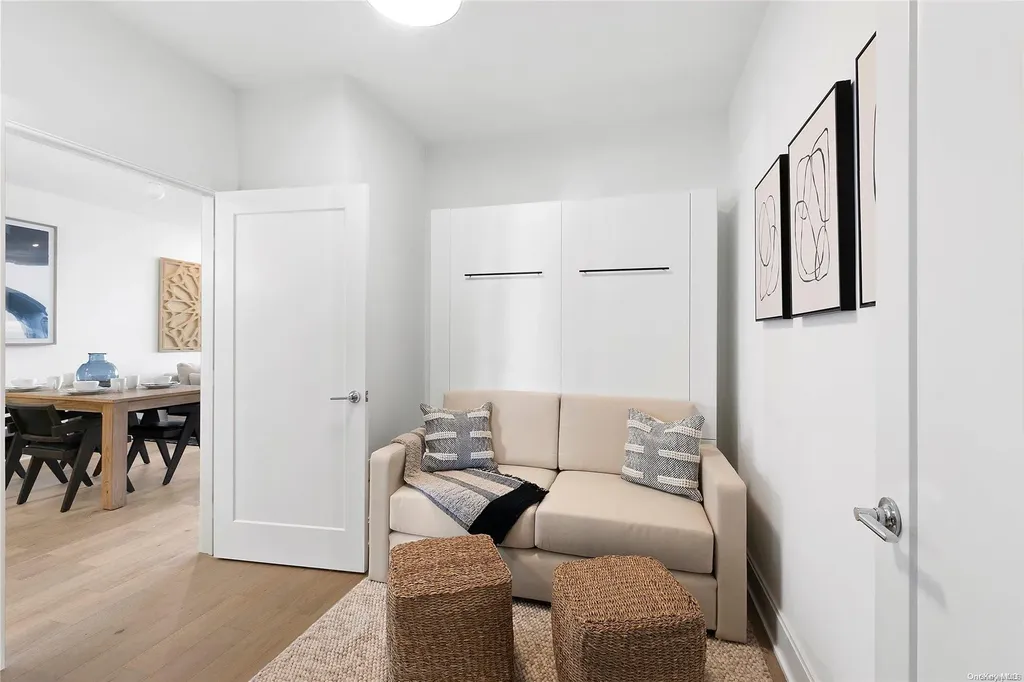 510 Emanuel Way East Meadow NY 11554