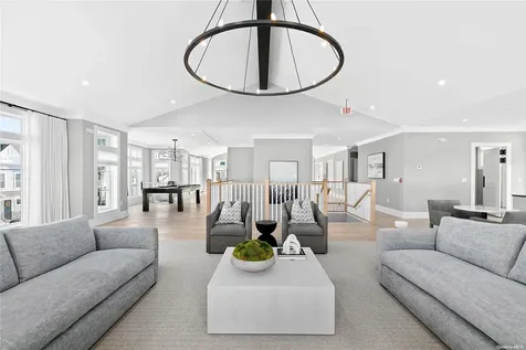 510 Emanuel Way East Meadow NY 11554