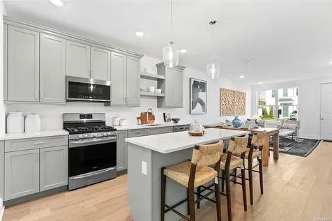 510 Emanuel Way East Meadow NY 11554