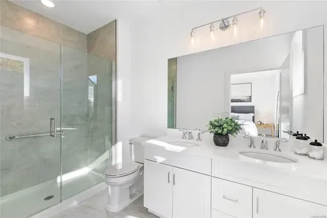 510 Emanuel Way East Meadow NY 11554