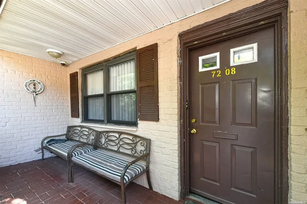72-08 150th Street Flushing NY 11367