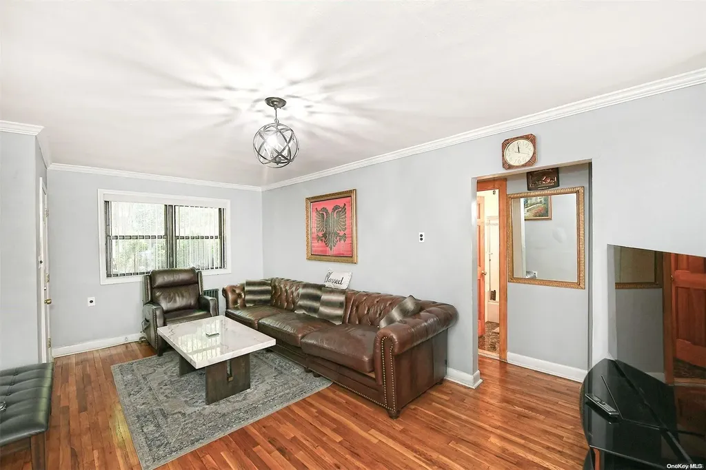 72-08 150th Street Flushing NY 11367