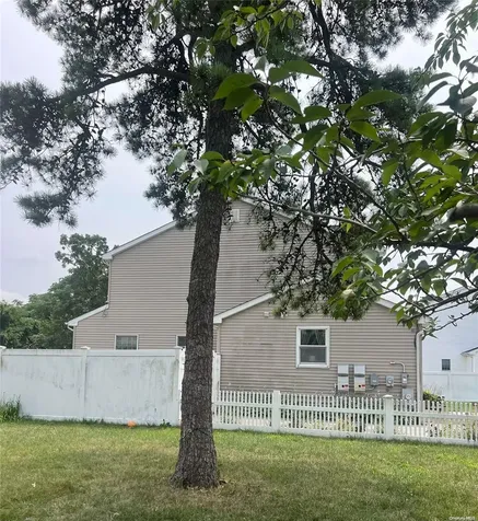 152 Miller Avenue Amityville NY 11701