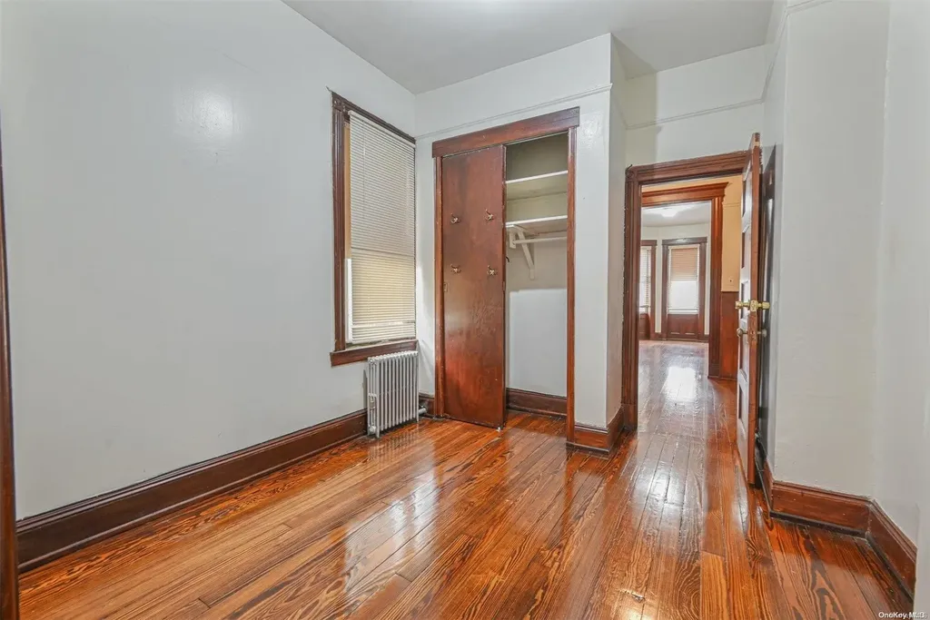 102 Shepherd Avenue Brooklyn NY 11208