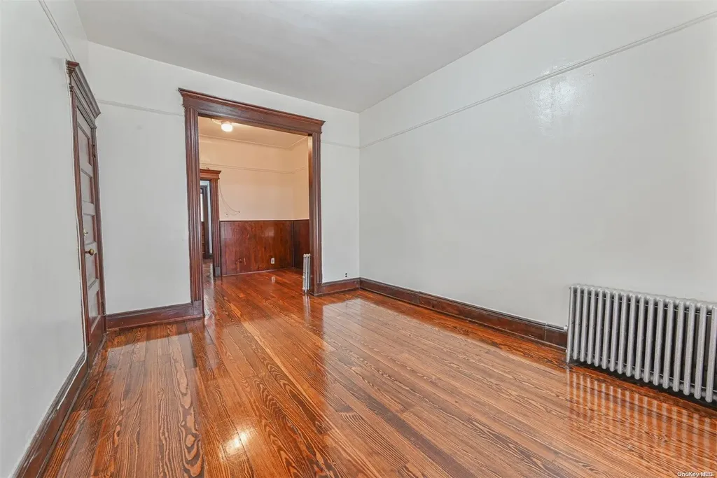 102 Shepherd Avenue Brooklyn NY 11208