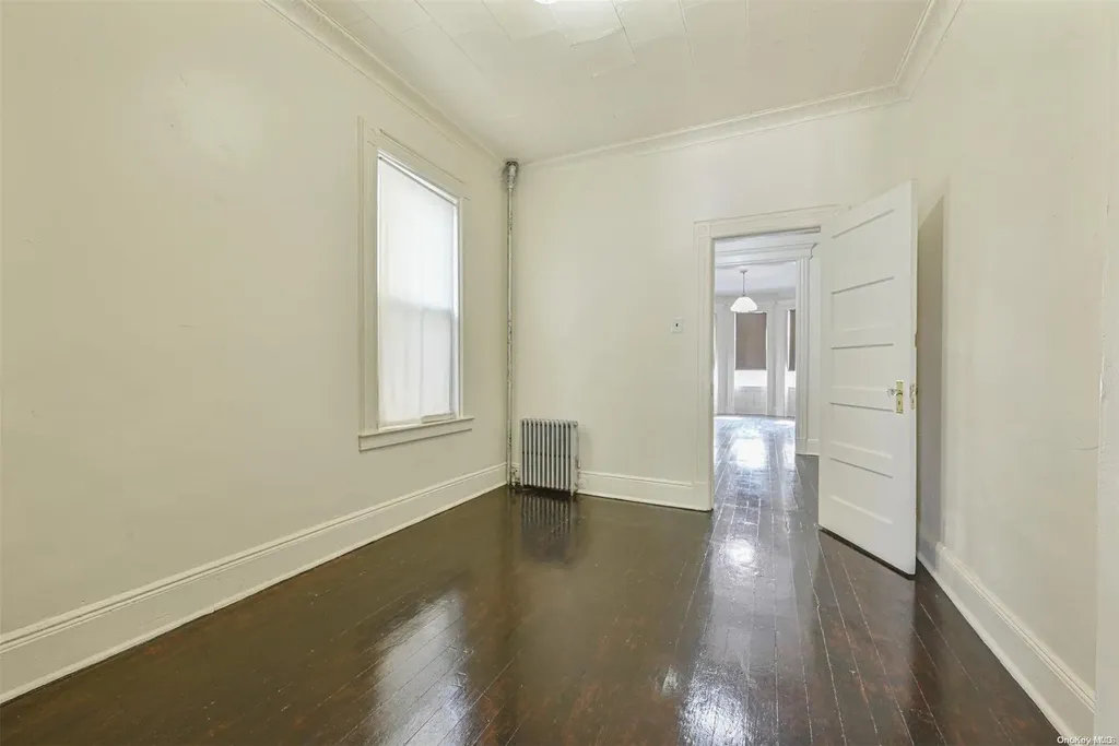 102 Shepherd Avenue Brooklyn NY 11208