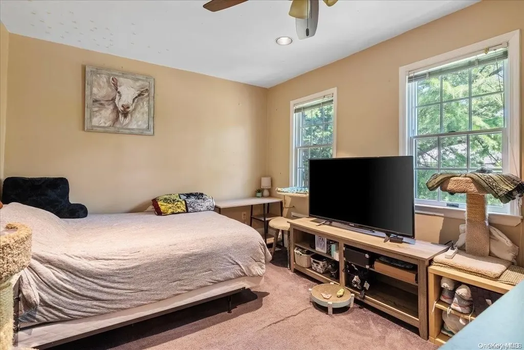1504 Hewlett Avenue Hewlett NY 11557