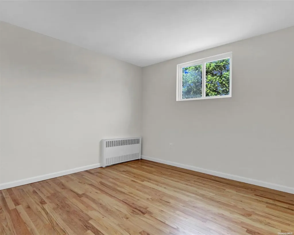 274 Curtin Avenue West Islip NY 11795