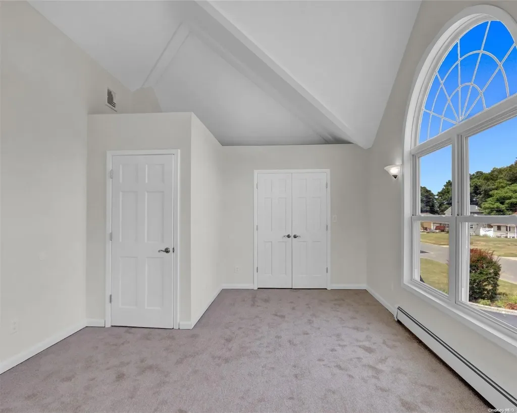 274 Curtin Avenue West Islip NY 11795