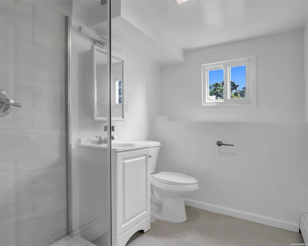 274 Curtin Avenue West Islip NY 11795