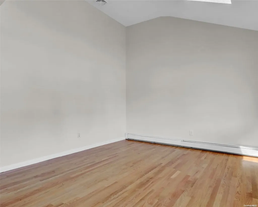 274 Curtin Avenue West Islip NY 11795