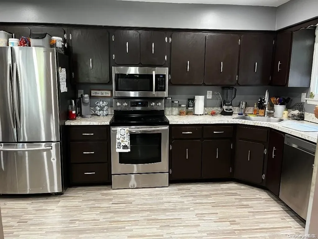 16 Wilson Avenue Selden NY 11784