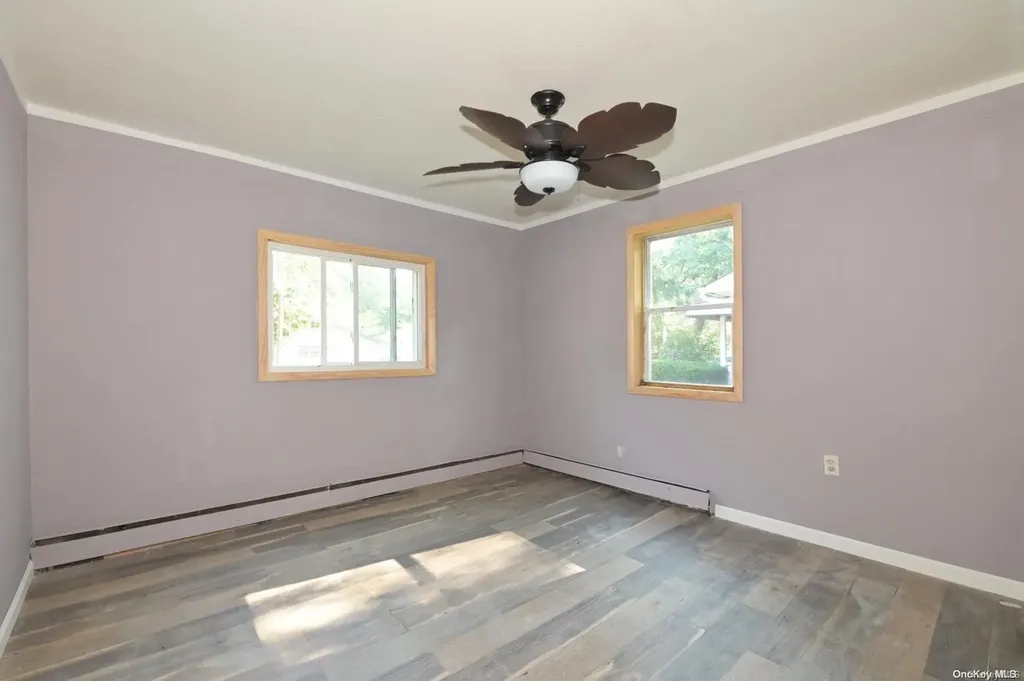 80 Norfleet Lane Coram NY 11727