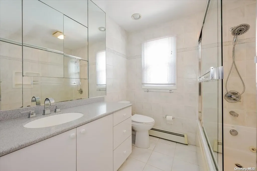 3271 Judith Lane Oceanside NY 11572