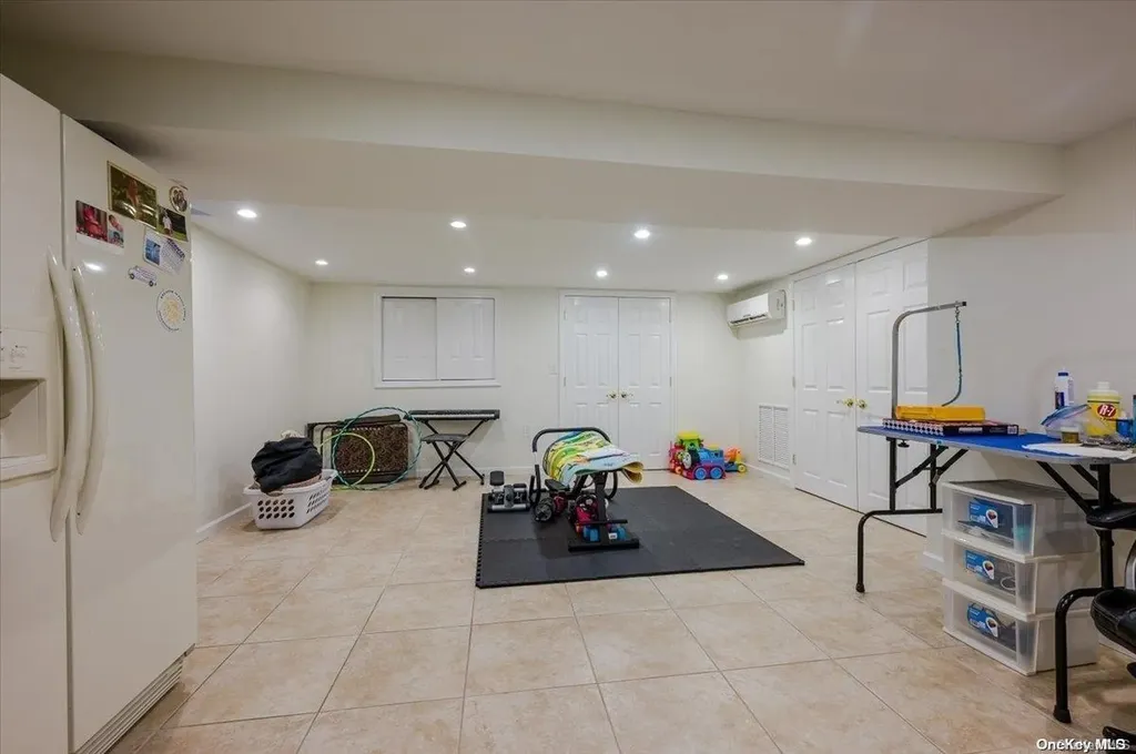 3271 Judith Lane Oceanside NY 11572