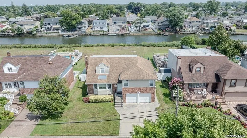 3271 Judith Lane Oceanside NY 11572