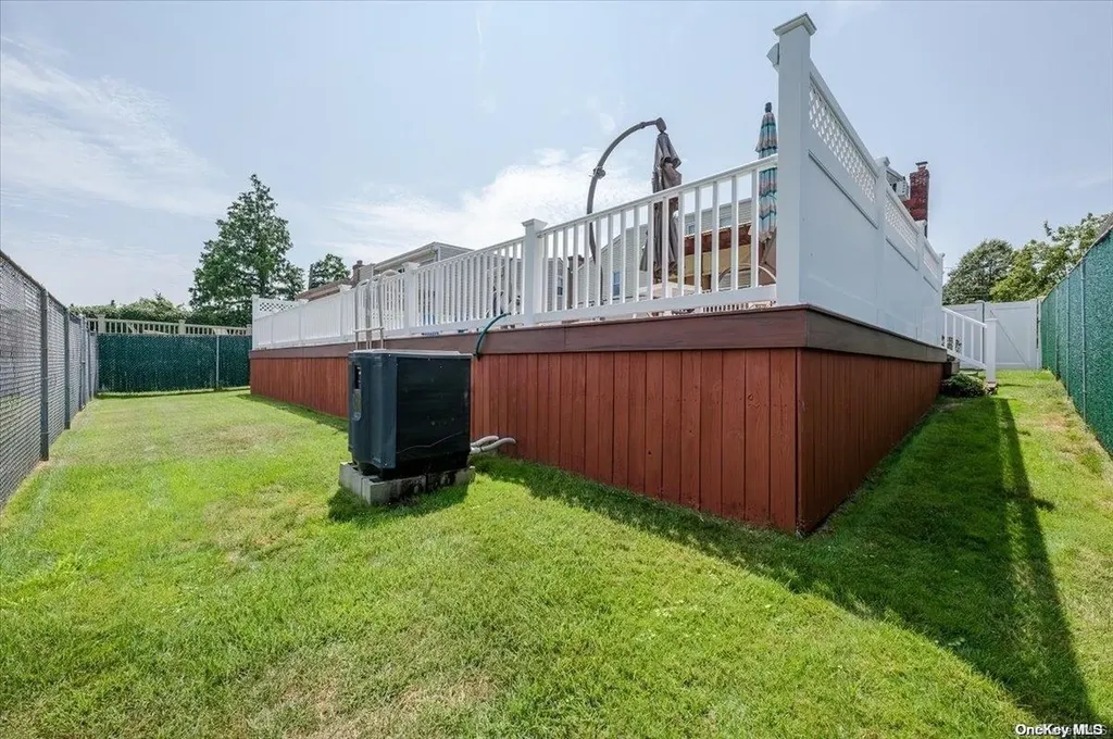 3271 Judith Lane Oceanside NY 11572