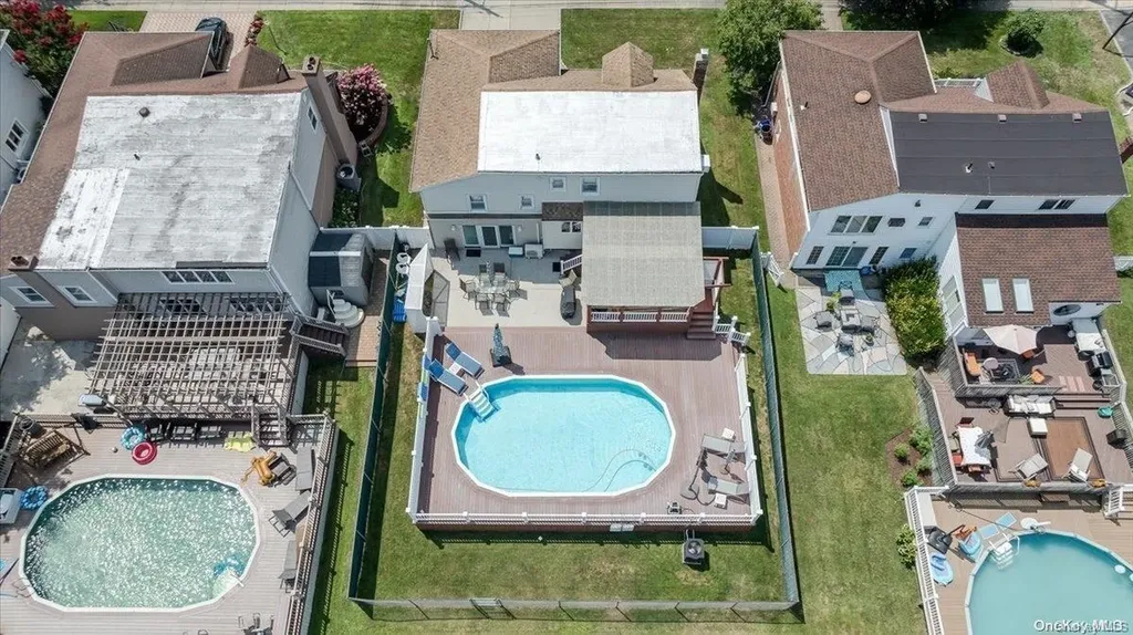 3271 Judith Lane Oceanside NY 11572