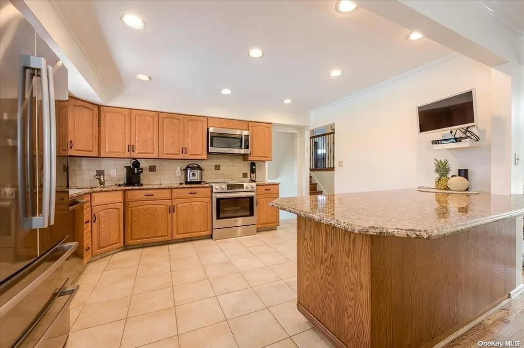 3271 Judith Lane Oceanside NY 11572