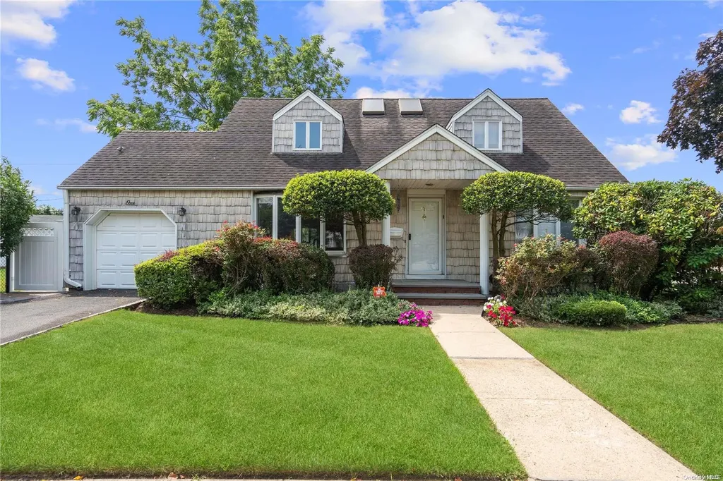 1 Ardis Lane Plainview NY 11803