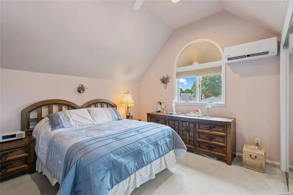 1 Ardis Lane Plainview NY 11803